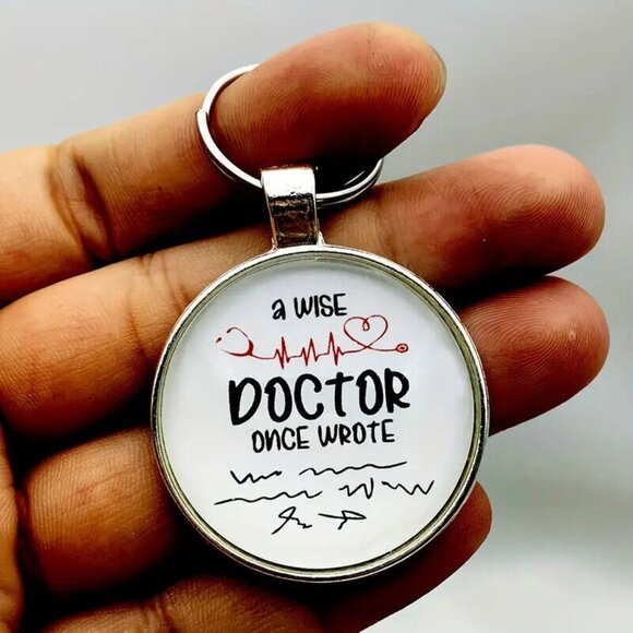 Funny Doctor Keychain "A Wise Doctor once wrote..." 🥼🩺  Makes a great gift ! - Picture 5 of 8